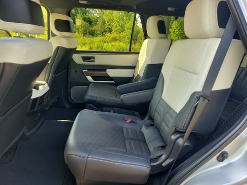 Used 2024 Toyota Sequoia Capstone AWD/4WD image 16
