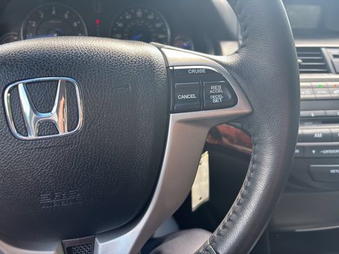 Used 2012 Honda Crosstour EX-L image 25