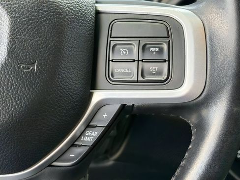 Used 2021 RAM 3500 Big Horn w/ Level 1 Equipment Group AWD/4WD image 17