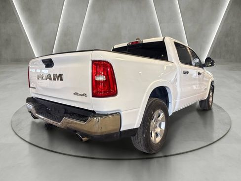 Used 2025 RAM 1500 Big Horn AWD/4WD image 7