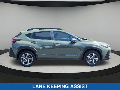 Certified 2026 Subaru Crosstrek 2.5i Premium AWD/4WD image 2