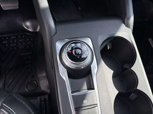 Used 2021 Ford Escape SEL w/ Technology Package FWD image 21