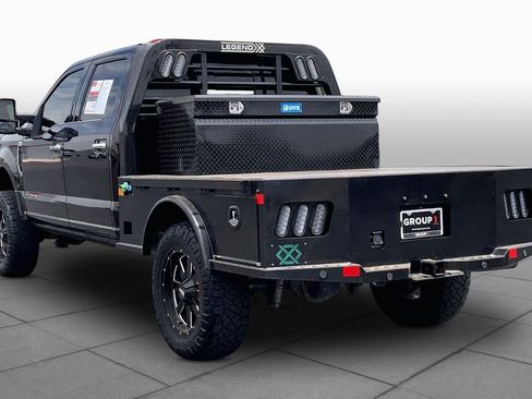 Used 2019 Ford F250 Platinum w/ Snow Plow Prep Package AWD/4WD image 12