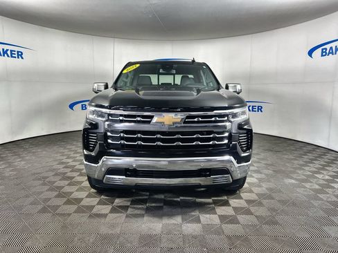 Certified 2022 Chevrolet Silverado 1500 LTZ AWD/4WD image 3