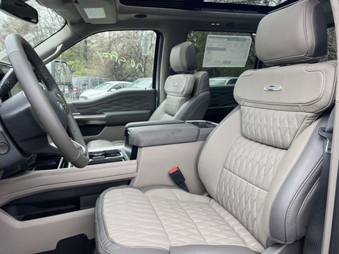 New 2026 Ford F450 Platinum image 13