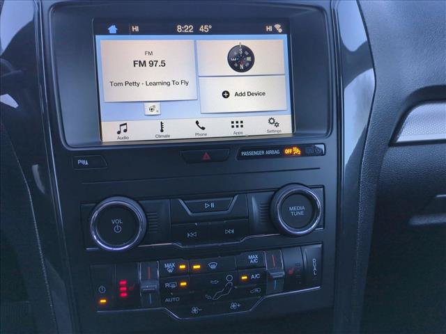 Used 2018 Ford Explorer XLT w/ Equipment Group 202A FWD image 14