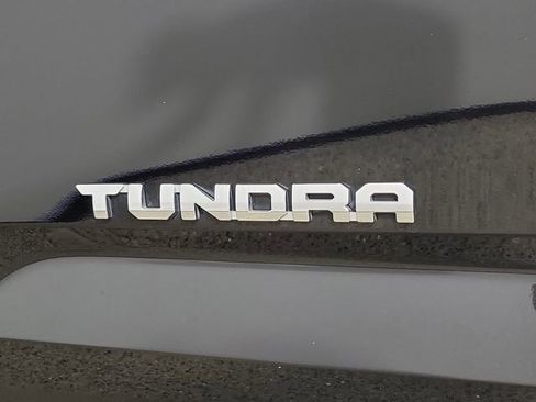 Used 2022 Toyota Tundra Limited RWD image 9