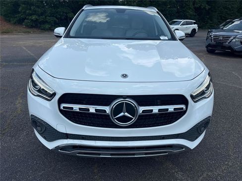 Used 2022 Mercedes-Benz GLA 250 4MATIC image 3