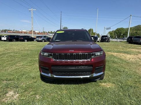 Used 2023 Jeep Grand Cherokee L Limited AWD/4WD image 16