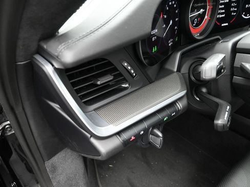 Certified 2022 Porsche 911 Turbo S AWD/4WD image 15