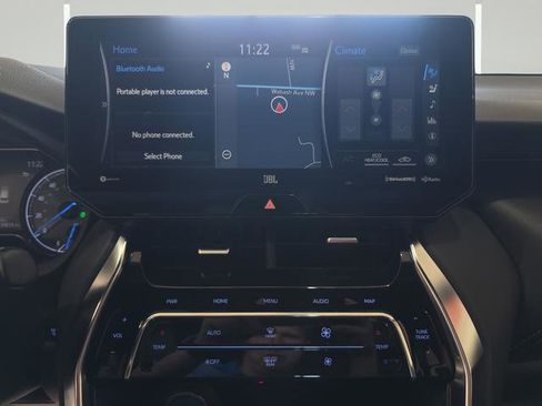 Used 2021 Toyota Venza Limited w/ Advanced Technology Package image 17