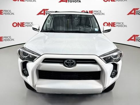 Certified 2024 Toyota 4Runner SR5 Premium AWD/4WD image 3