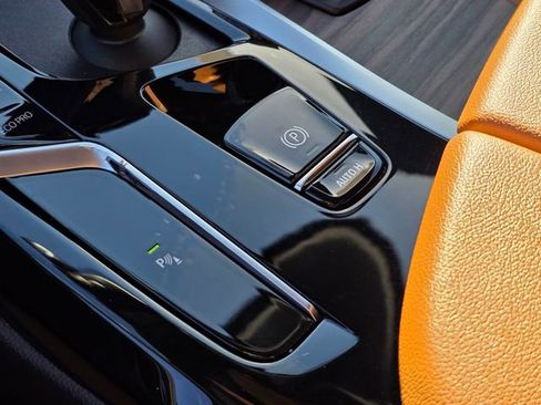 Used 2022 BMW 530i xDrive w/ Convenience Package AWD/4WD image 38