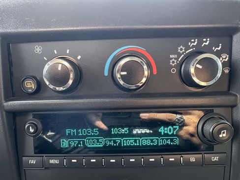 Used 2024 GMC Savana 2500 w/ Driver Convenience Package RWD image 22