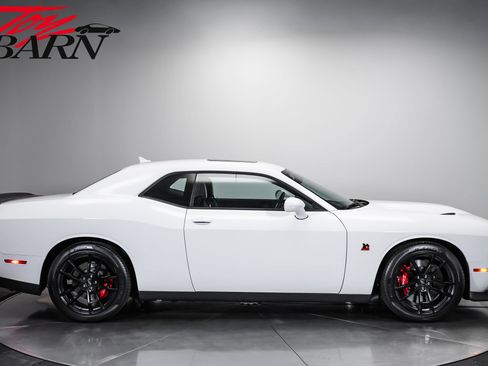 Used 2023 Dodge Challenger R/T Scat Pack w/ Plus Package RWD image 6