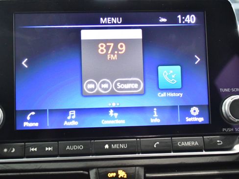 Used 2025 Nissan Altima 2.5 SV FWD image 23