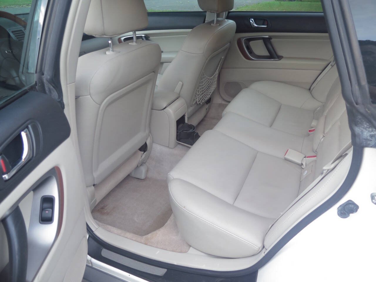 Used 2005 Subaru Outback 3.0R Limited AWD/4WD image 12