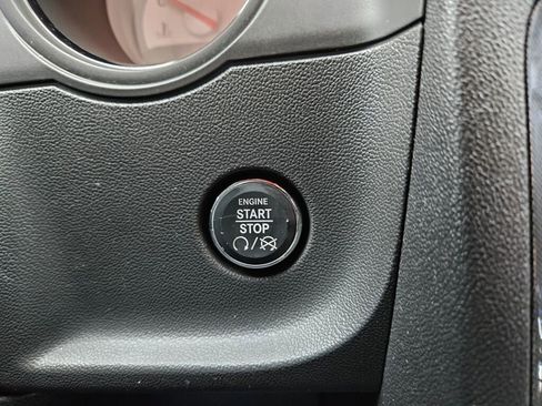 Used 2009 Dodge Challenger R/T image 19