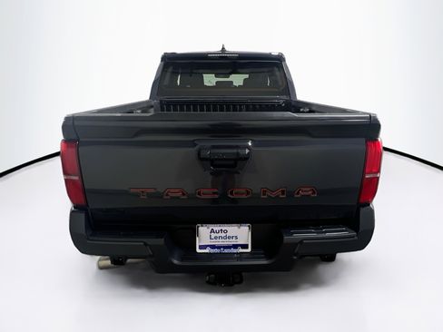 Used 2025 Toyota Tacoma TRD Off-Road AWD/4WD image 6