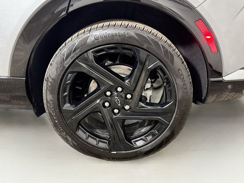 Used 2025 Chevrolet Equinox EV RS w/ Active Safety Package 3 image 30