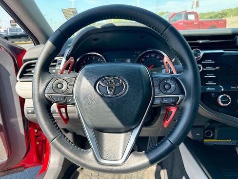 Used 2020 Toyota Camry XSE w/ Cold Weather Package image 18