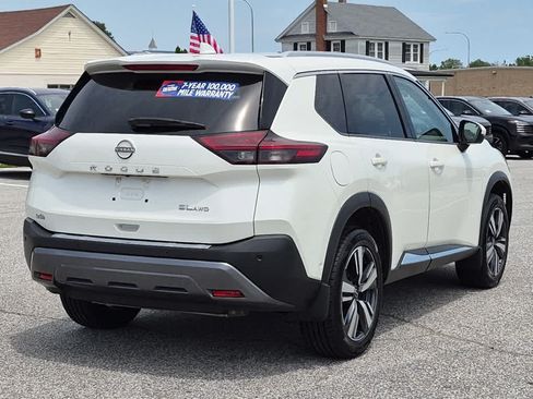 Used 2023 Nissan Rogue SL w/ SL Premium Package AWD/4WD image 3