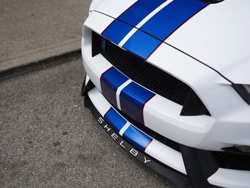 Used 2017 Ford Mustang Shelby GT350 image 18