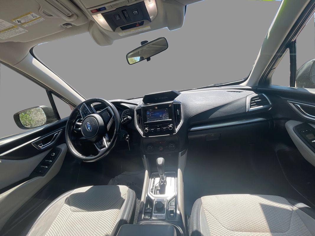 Used 2019 Subaru Forester Premium AWD/4WD image 9