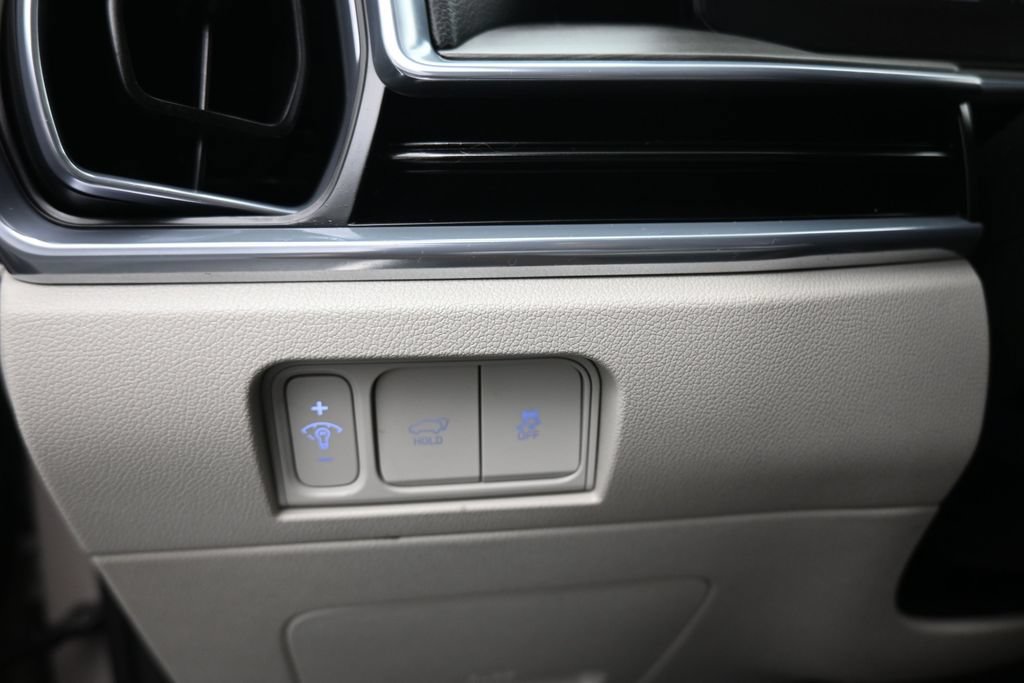Used 2025 Kia Sorento SX AWD/4WD image 34