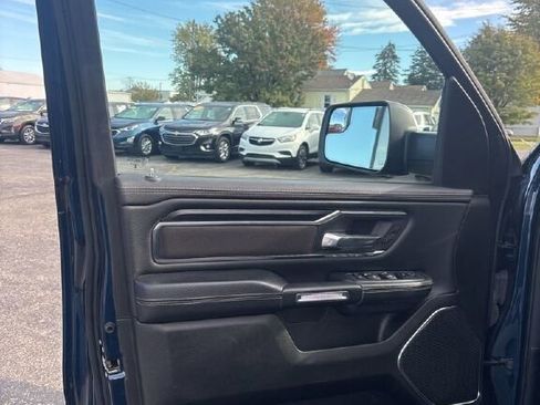Used 2024 RAM 1500 Laramie image 17