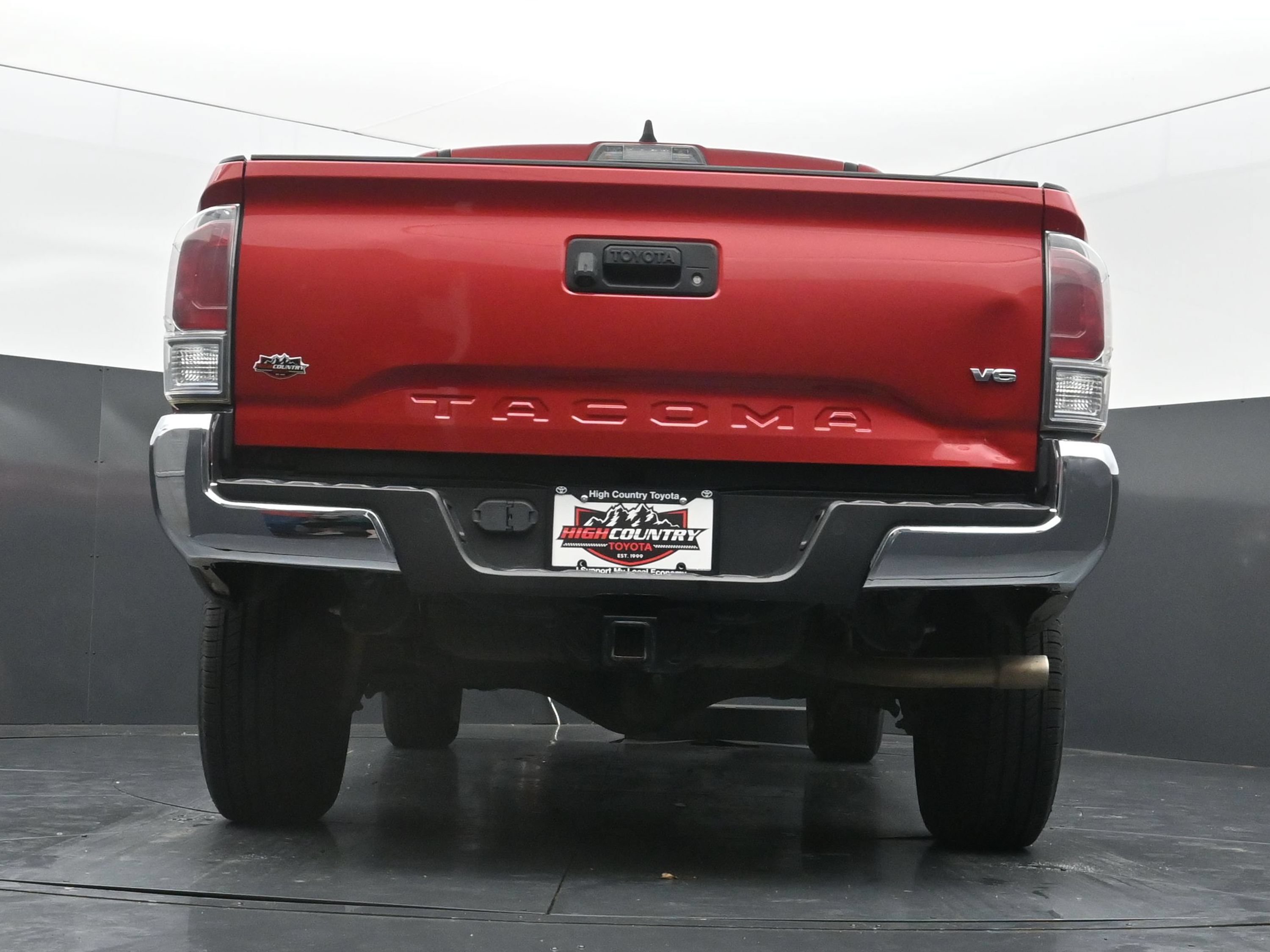 Used 2021 Toyota Tacoma TRD Off-Road RWD image 37