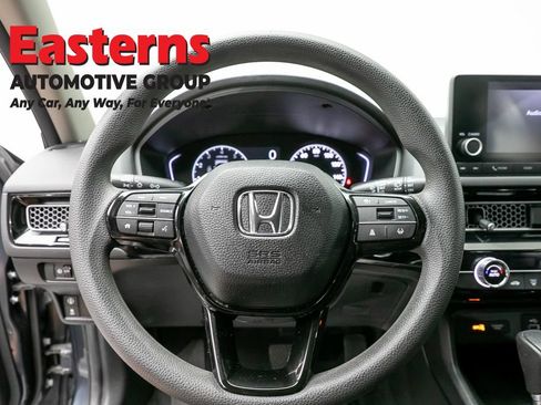 Used 2023 Honda Civic LX image 12