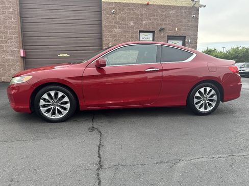 Used 2013 Honda Accord EX image 2