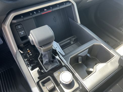 New 2026 Toyota Tundra SR5 AWD/4WD image 28