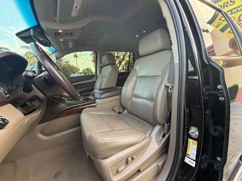 Used 2019 Chevrolet Tahoe LT image 15