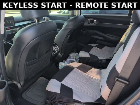 Certified 2024 Kia Sorento X-Line EX image 7