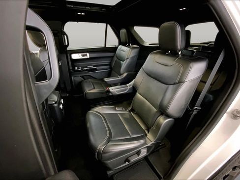 Used 2023 Ford Explorer ST w/ Equipment Group 401A AWD/4WD image 20