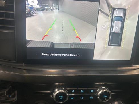 Used 2024 Ford F250 Lariat w/ Tremor Off-Road Package image 11