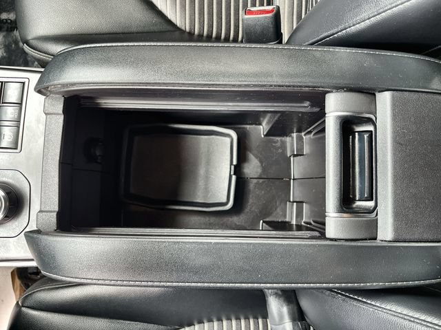 Used 2023 Toyota Highlander XSE AWD/4WD image 24