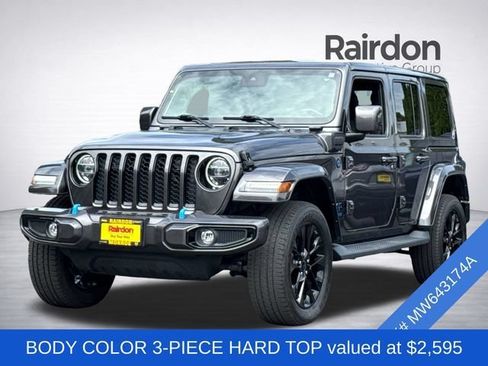 Used 2021 Jeep Wrangler Unlimited Sahara AWD/4WD image 3