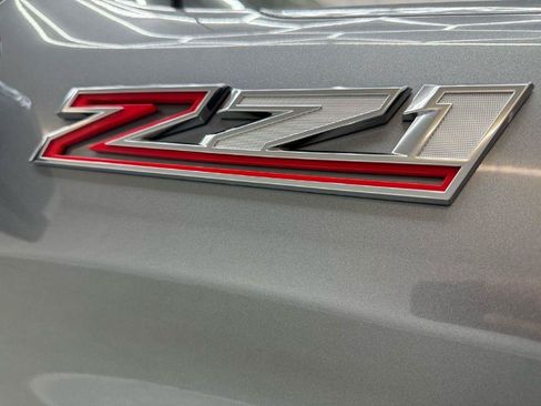 Used 2019 Chevrolet Silverado 1500 LT w/ All-Star Edition AWD/4WD image 33