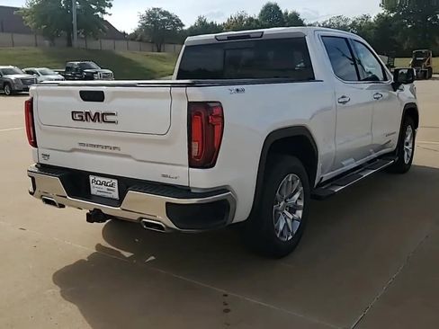 Used 2021 GMC Sierra 1500 SLT w/ SLT Premium Package image 8