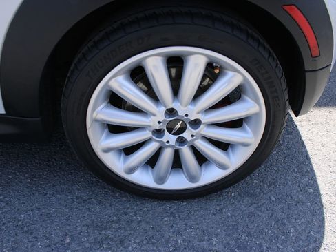 Used 2011 MINI Cooper John Cooper Works image 5