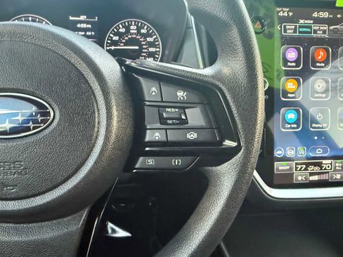 Certified 2025 Subaru Crosstrek 2.0i Premium image 22