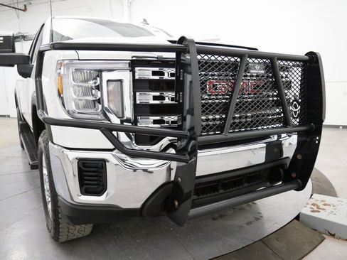 Used 2022 GMC Sierra 2500 SLE w/ X31 Off-Road Package image 39
