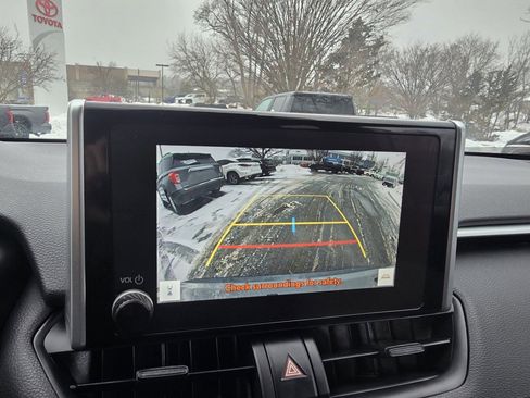 Certified 2023 Toyota RAV4 SE image 26