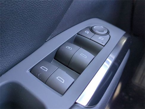 New 2026 Chevrolet Traverse LT w/ Driver Confidence Package image 24