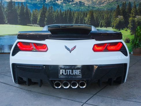 Used 2019 Chevrolet Corvette Grand Sport w/ Carbon Flash Badge Package image 5