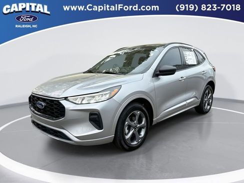 Certified 2023 Ford Escape ST-Line w/ Tech Pack #1 AWD/4WD image 1