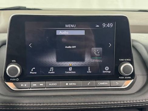 Certified 2023 Nissan Rogue SV image 24